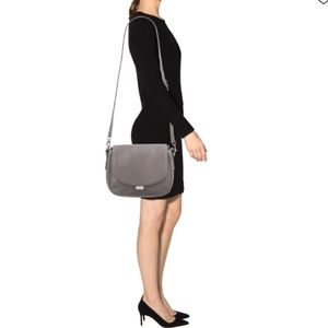 1 HR SALE‼️‼️‼️‼️♠️Kate Spade